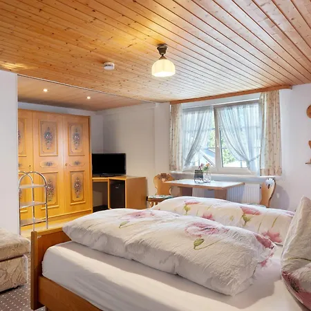 Heiligenbrunnen Guest house *