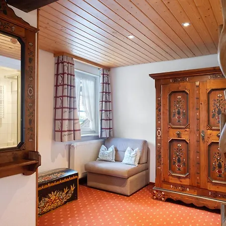 Heiligenbrunnen Guest house *